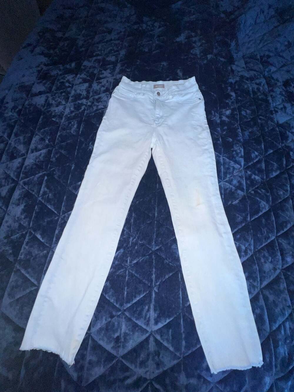 DL1961 Farrow Cropped High Rise Instasculpt Skinny Jeans in White
